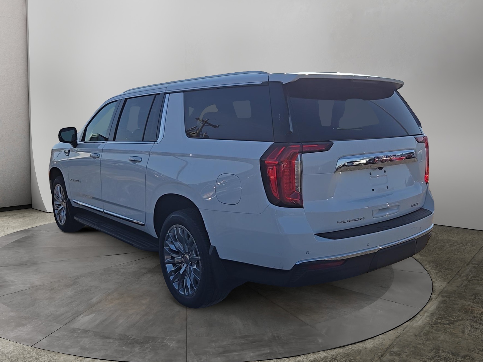 2024 GMC Yukon XL SLT 5