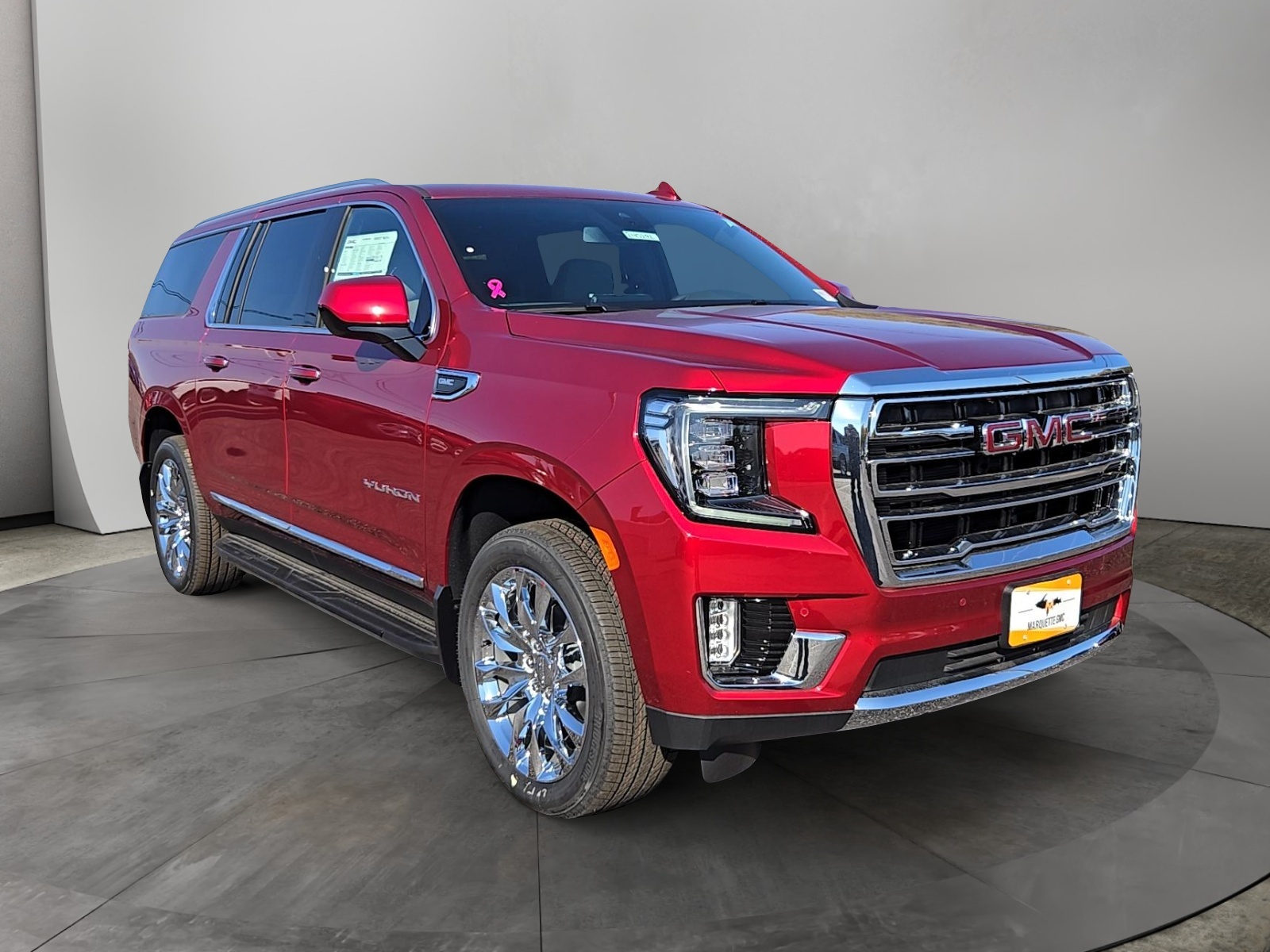 2024 GMC Yukon XL SLT 1