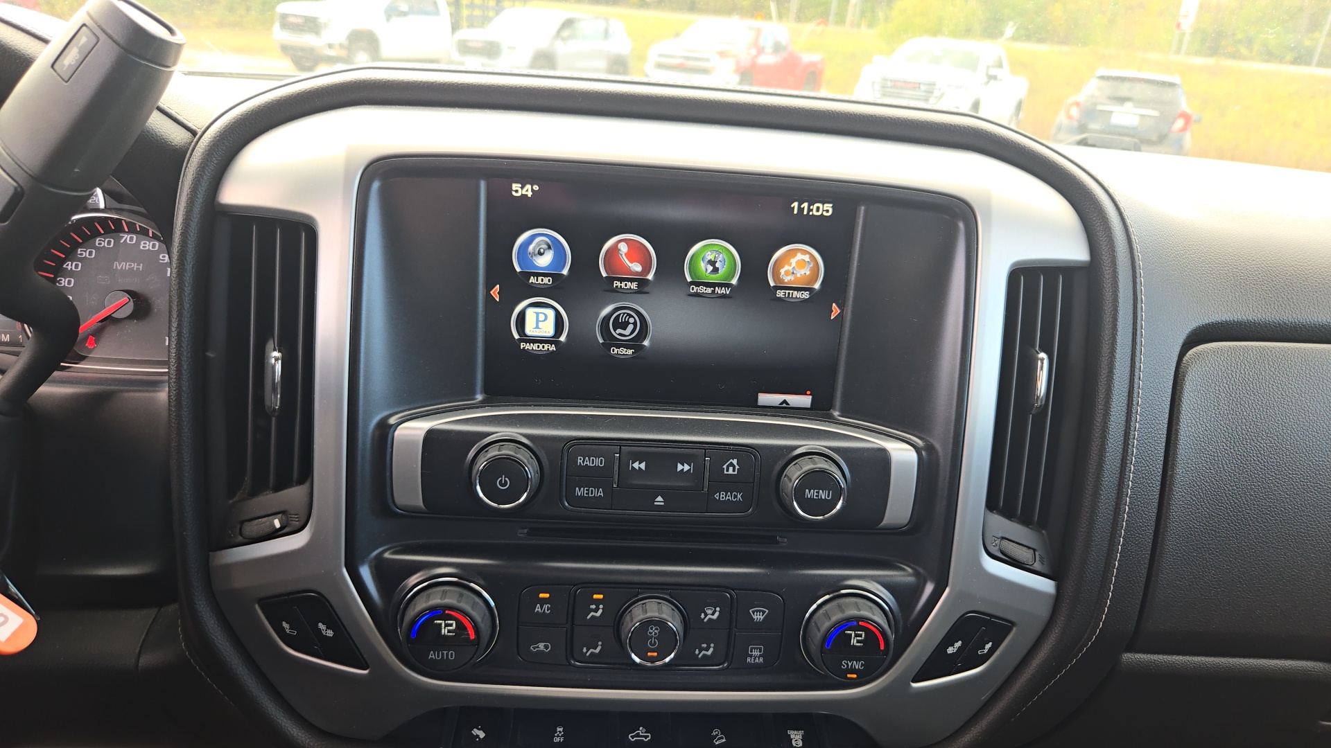 2015 GMC Sierra 2500HD SLT 17