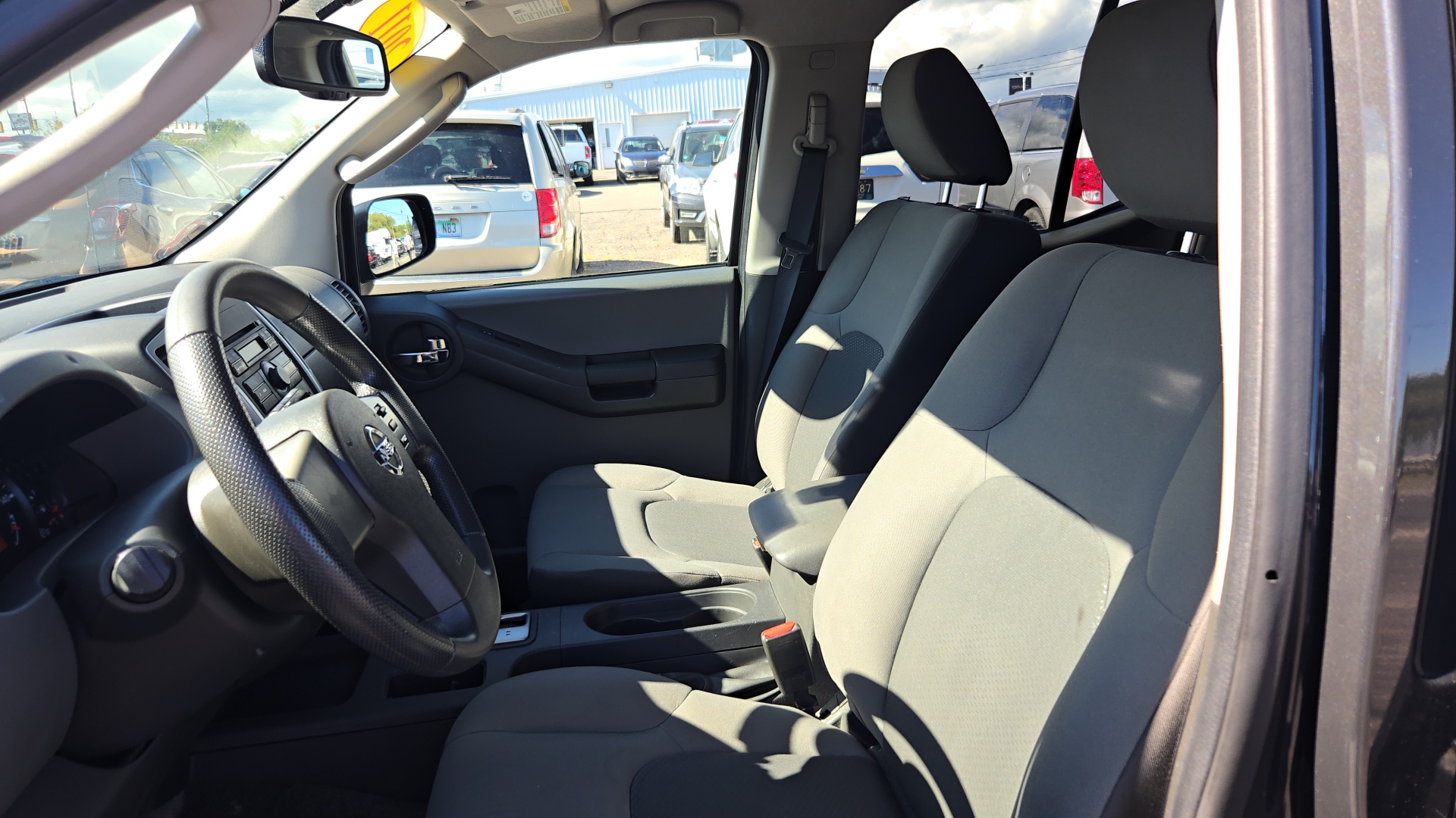 2011 Nissan Xterra S 9