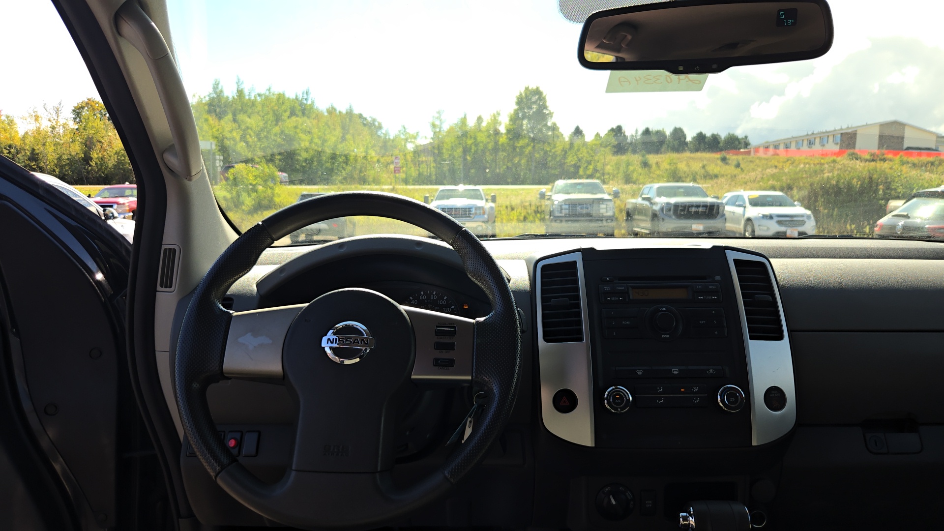 2011 Nissan Xterra S 10