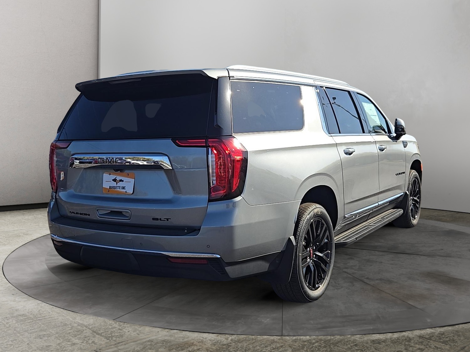 2024 GMC Yukon XL SLT 7