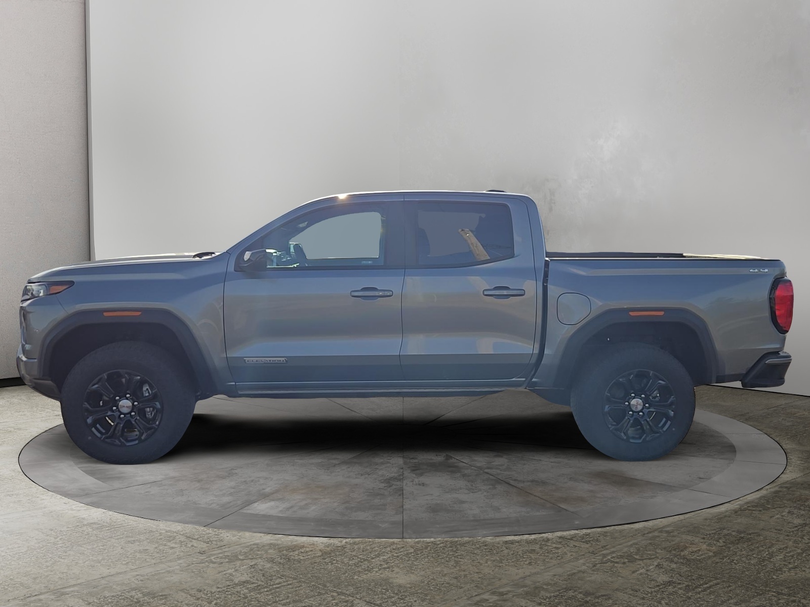 2024 GMC Canyon Elevation 4