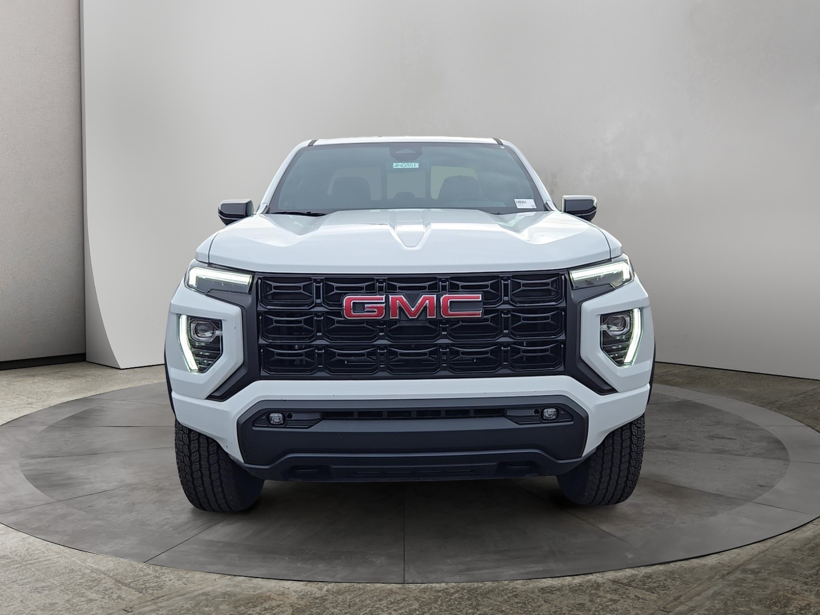 2024 GMC Canyon Elevation 2