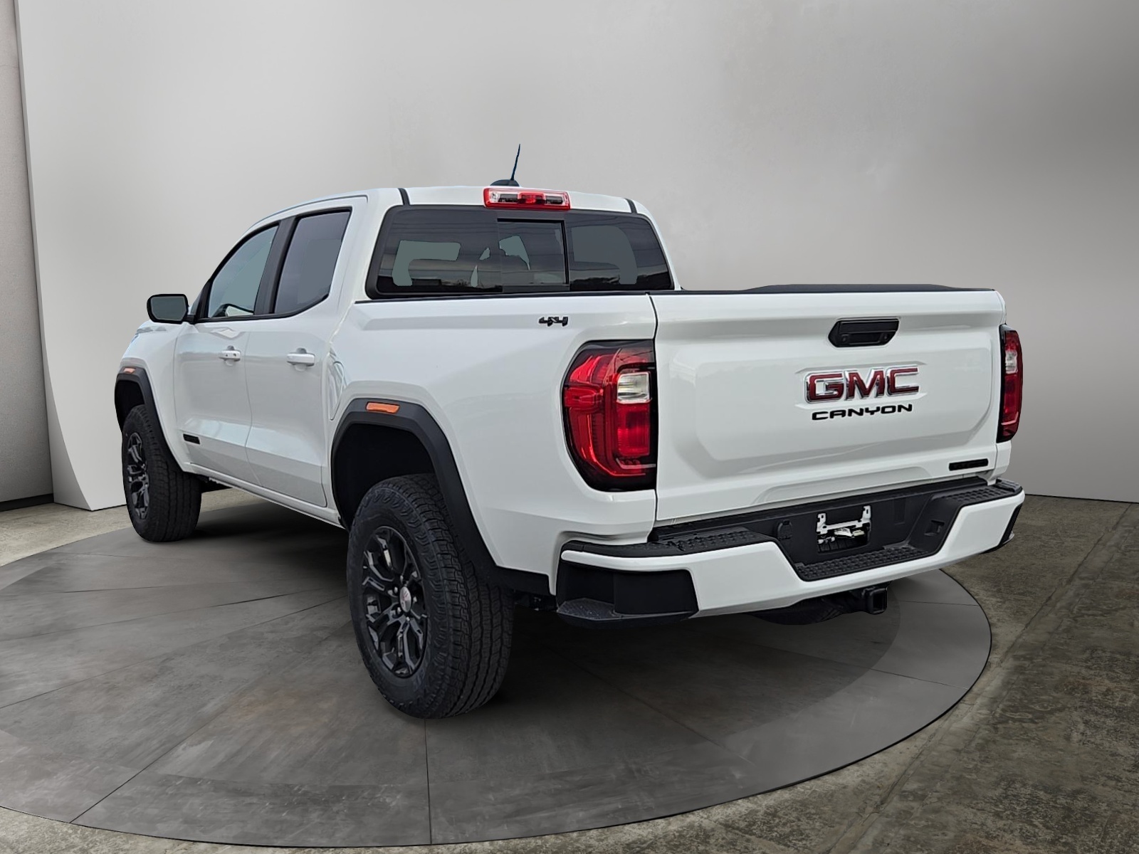 2024 GMC Canyon Elevation 5