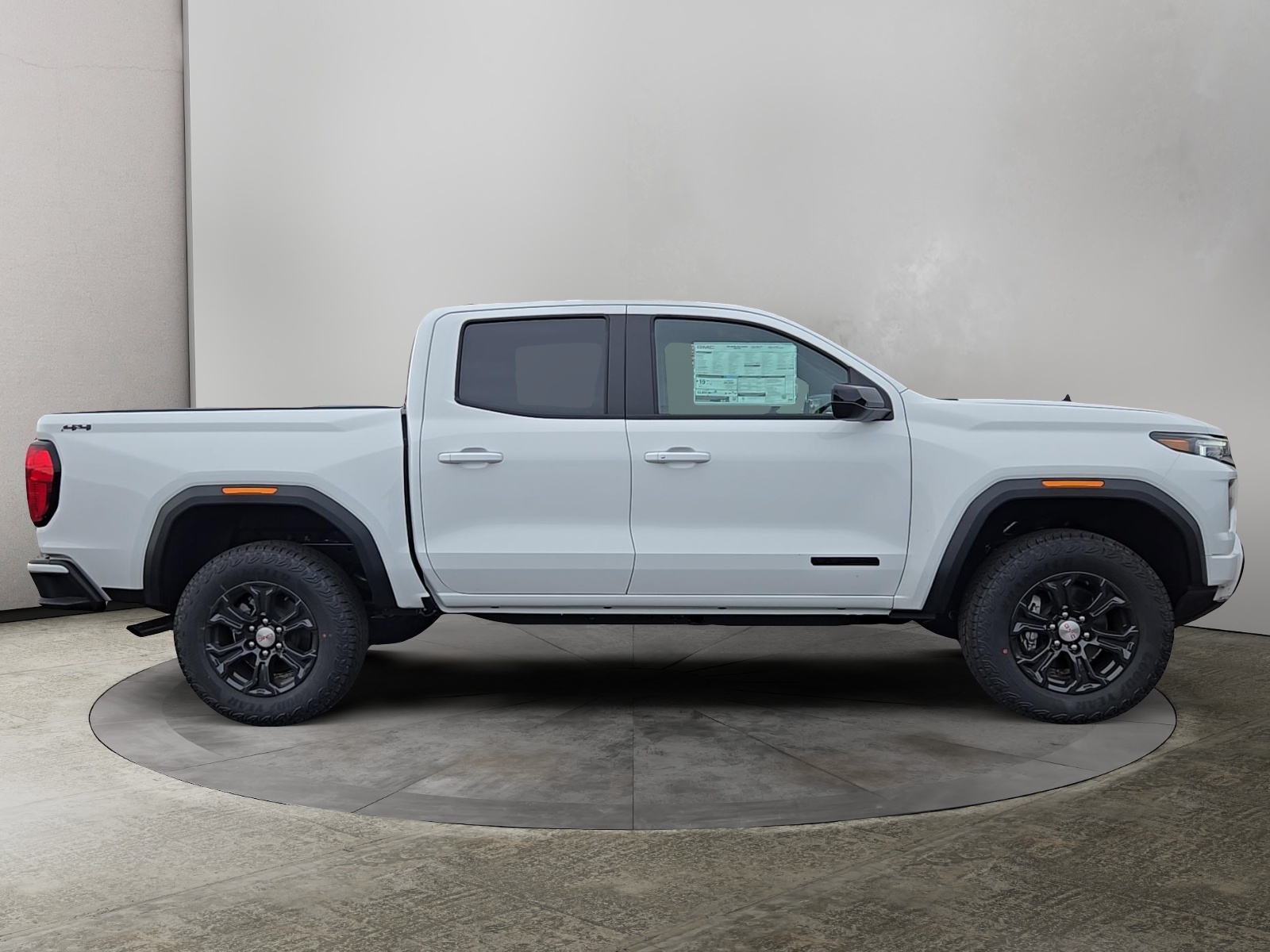 2024 GMC Canyon Elevation 8