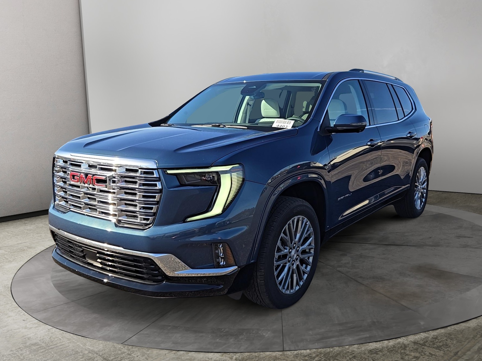 2024 GMC Acadia Denali 3