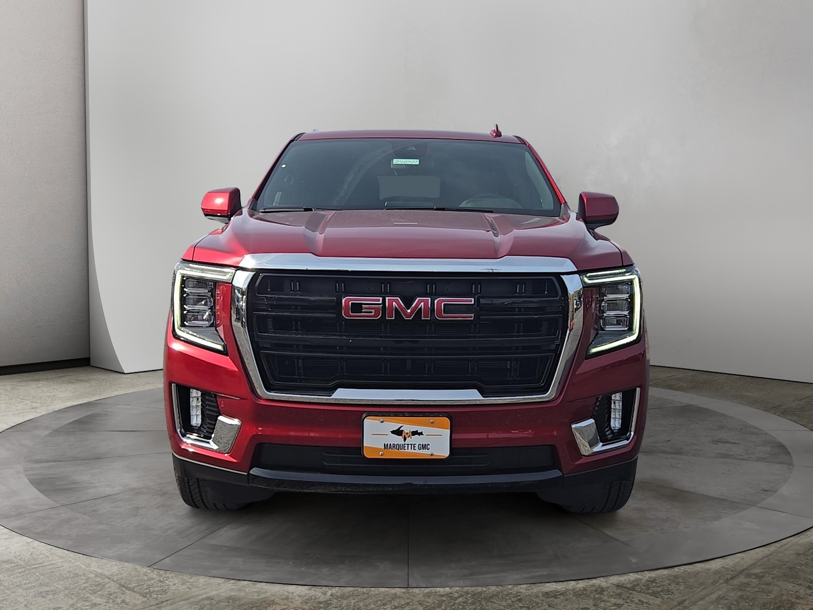 2024 GMC Yukon SLE 2