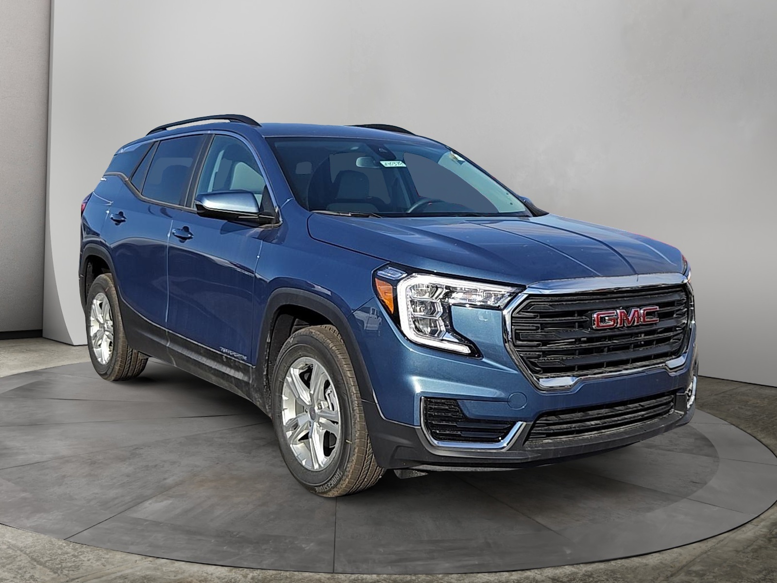 2024 GMC Terrain SLE 1