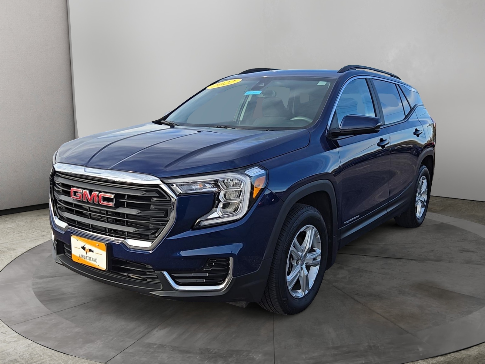 2022 GMC Terrain SLE 4