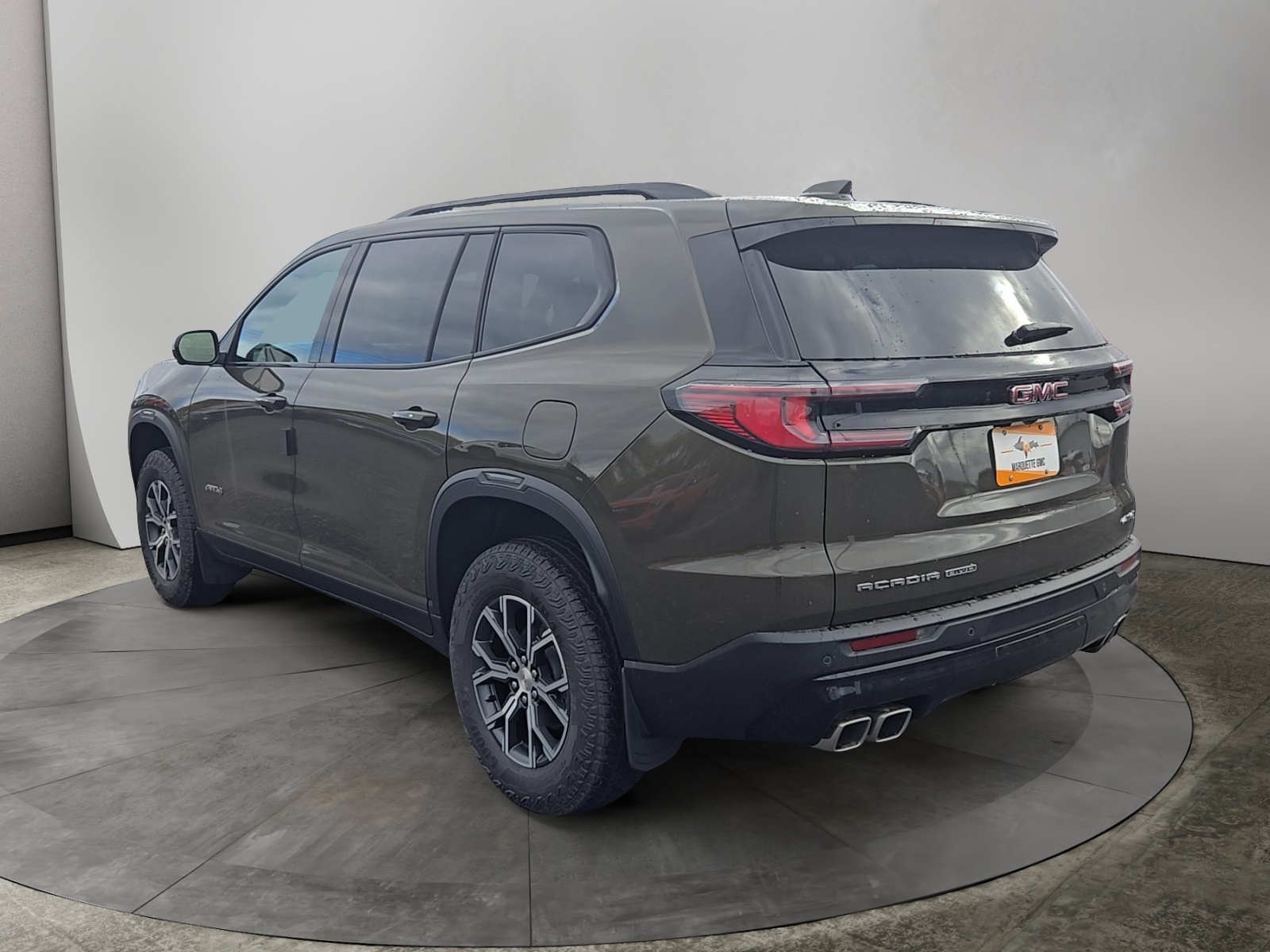 2024 GMC Acadia AT4 5