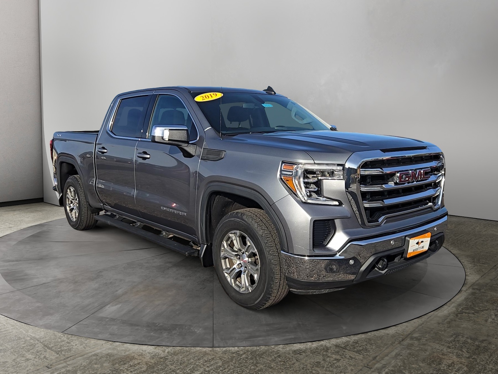 2019 GMC Sierra 1500 SLE 1