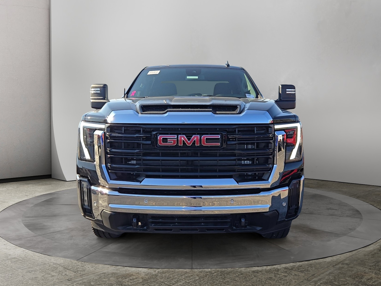 2025 GMC Sierra 2500HD Pro 2