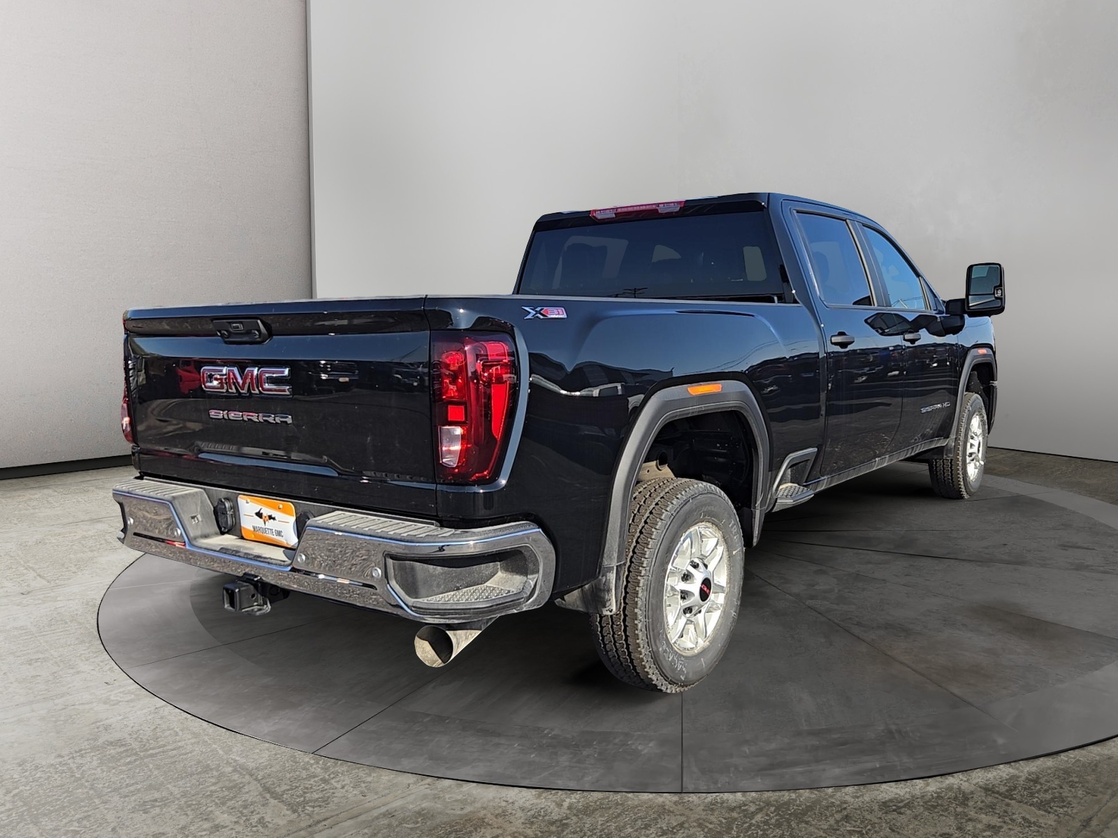 2025 GMC Sierra 2500HD Pro 7