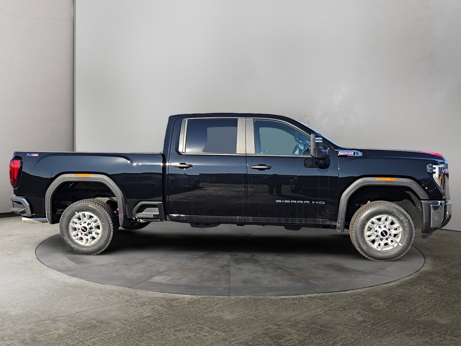 2025 GMC Sierra 2500HD Pro 8