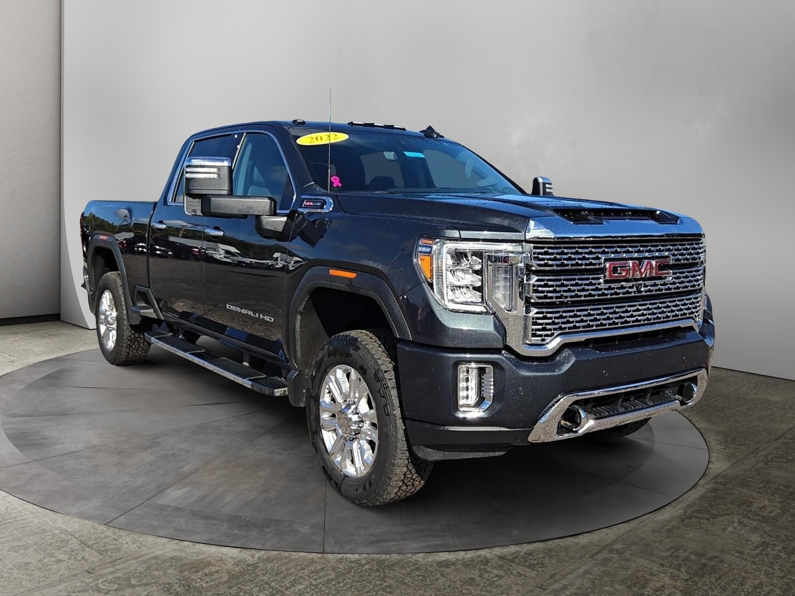 2022 GMC Sierra 2500HD Denali 1