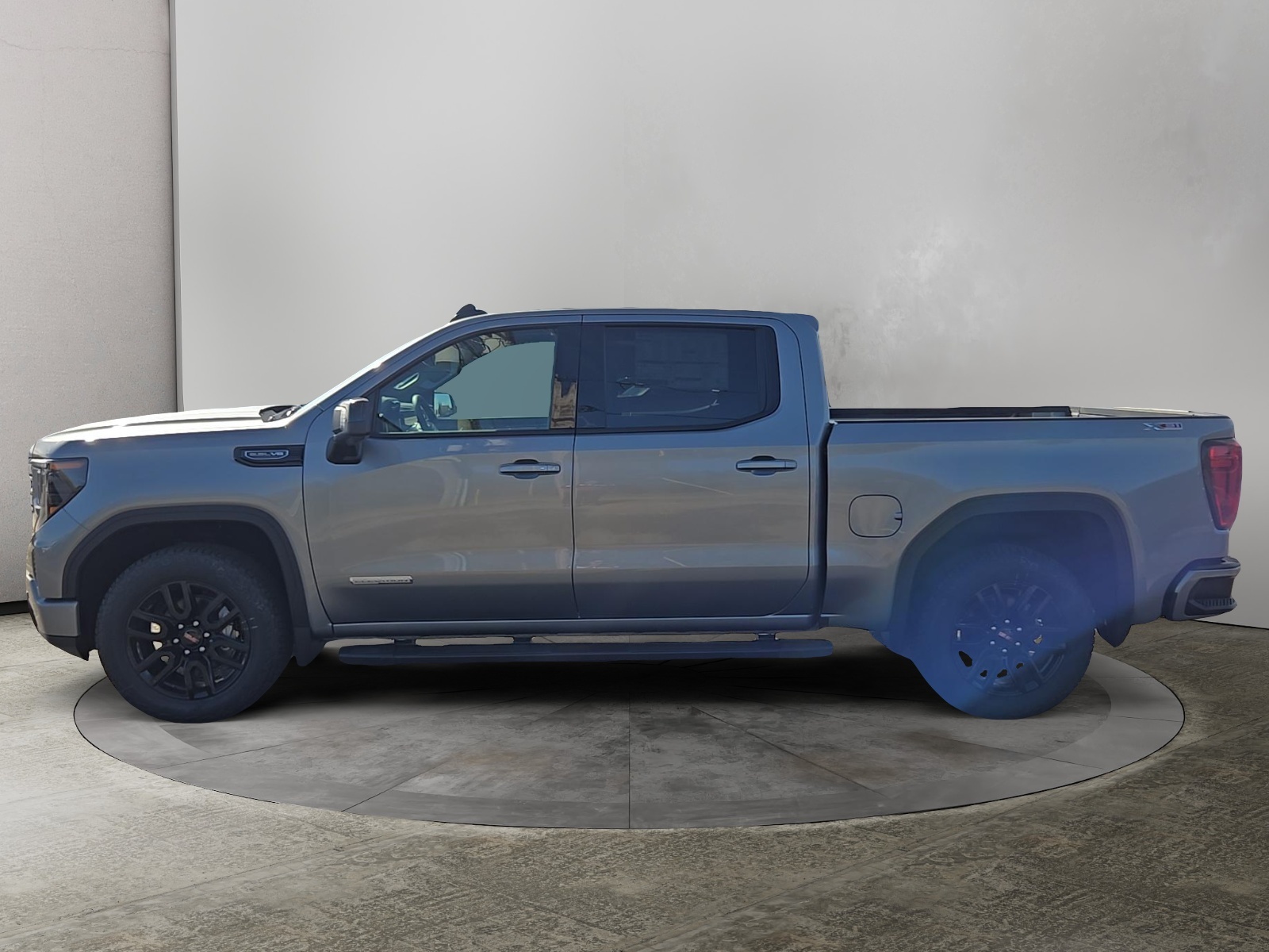 2025 GMC Sierra 1500 Elevation 4