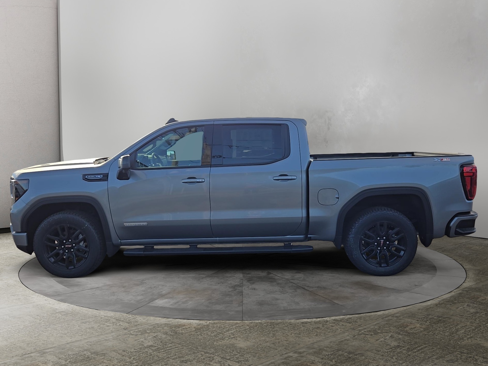 2025 GMC Sierra 1500 Elevation 4