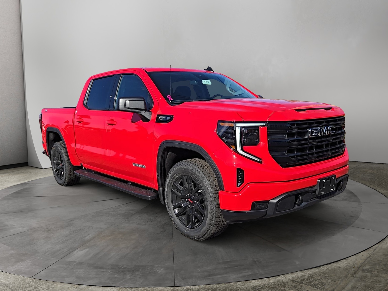 2025 GMC Sierra 1500 Elevation 1