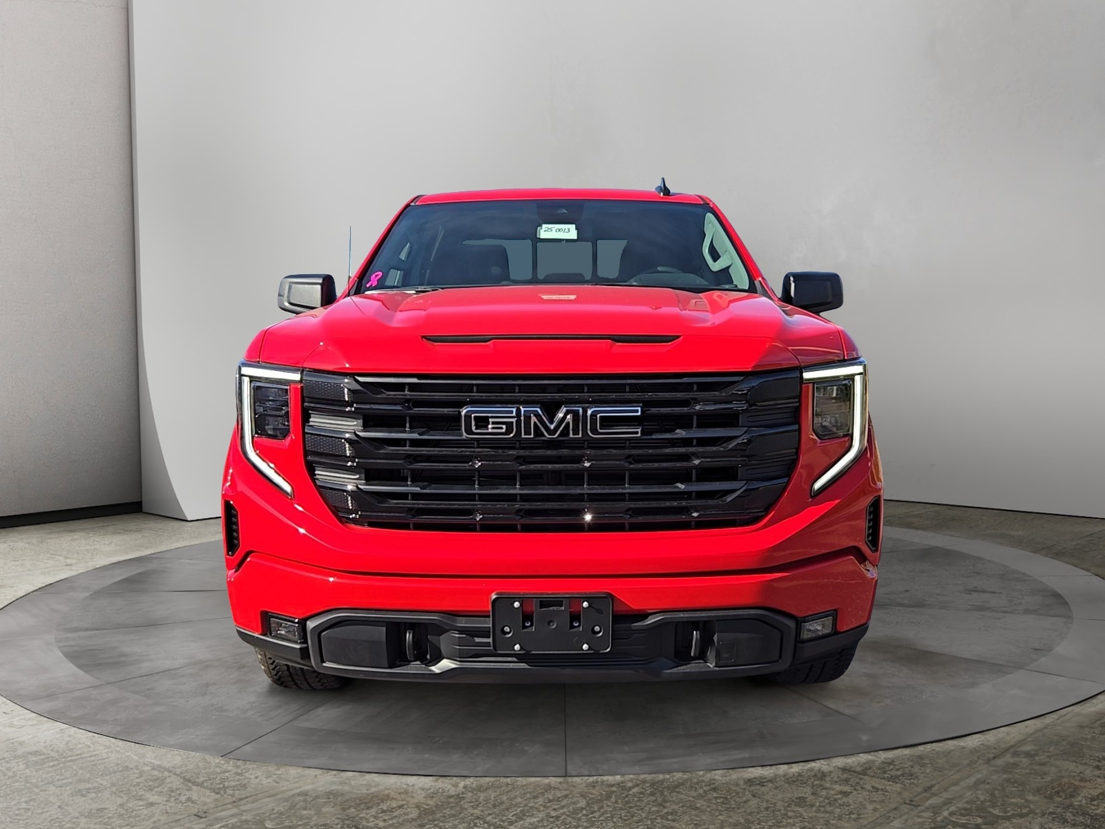 2025 GMC Sierra 1500 Elevation 2