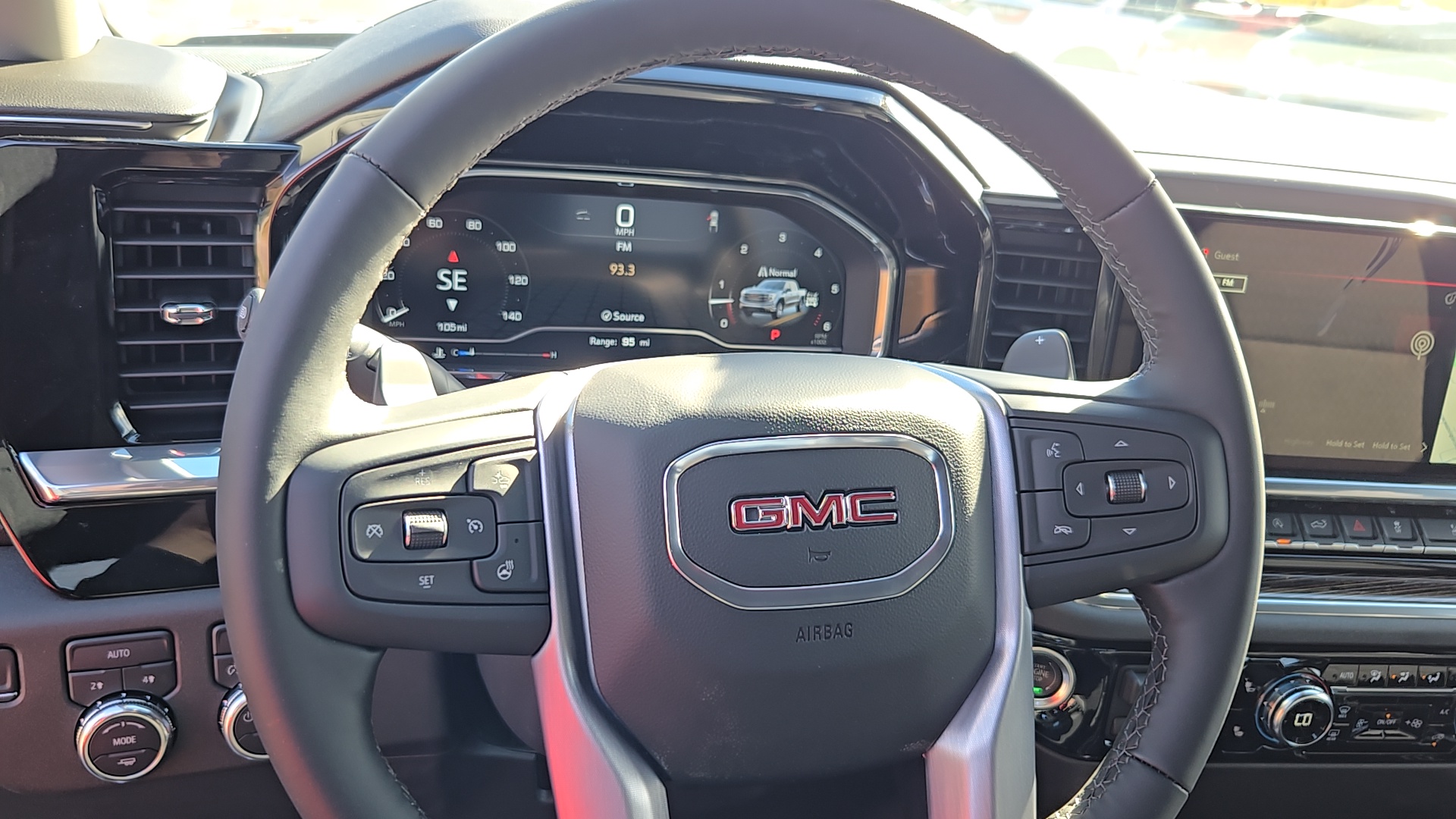 2025 GMC Sierra 1500 Elevation 13