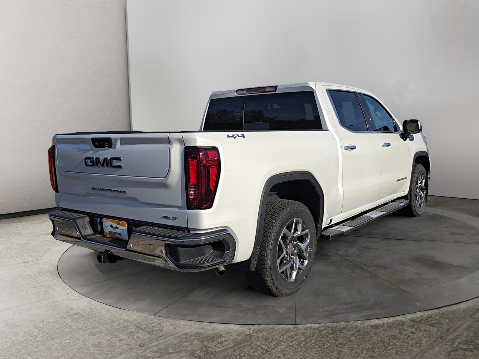 2025 GMC Sierra 1500 SLT 7