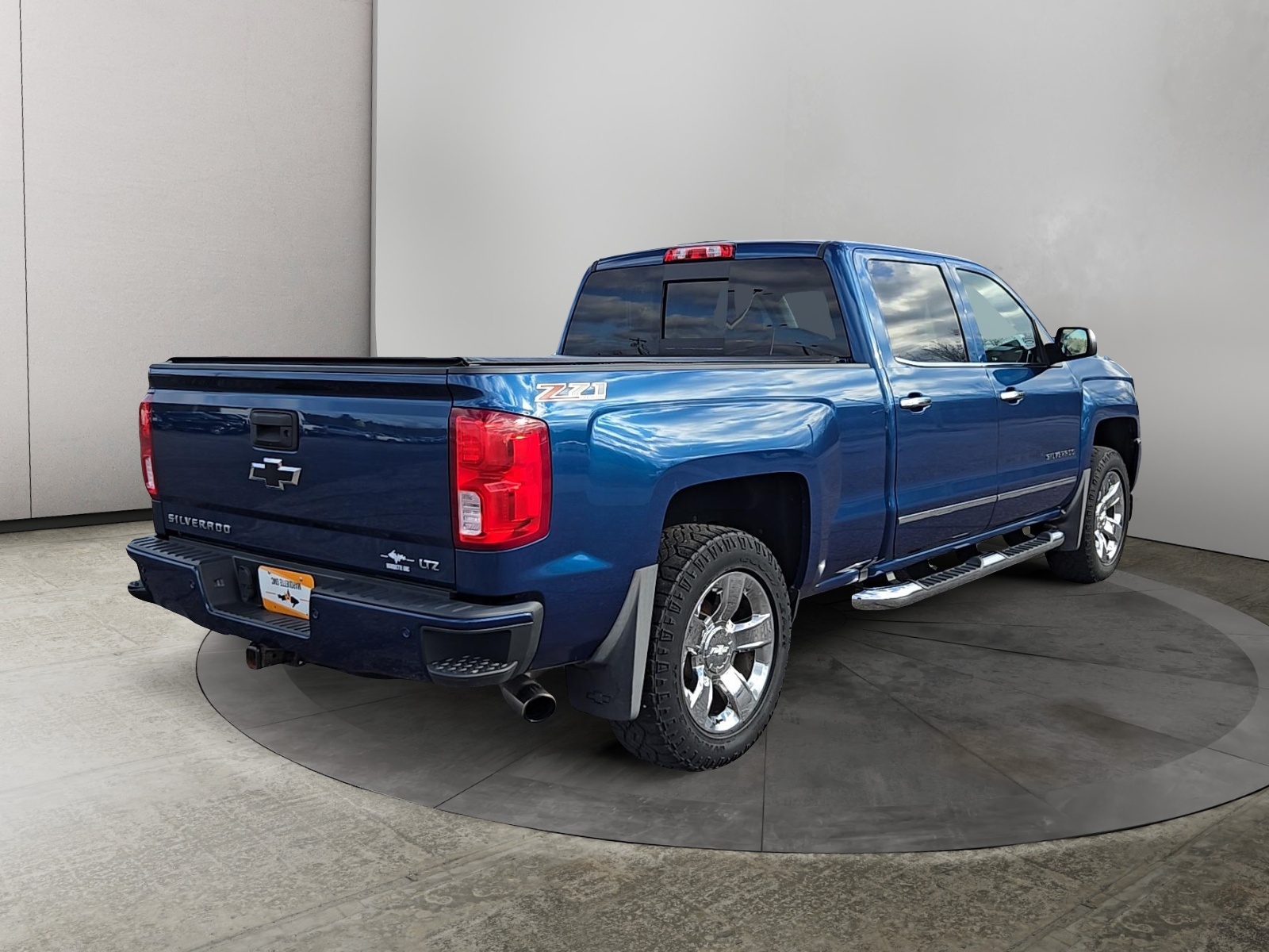 2017 Chevrolet Silverado 1500 LTZ 8