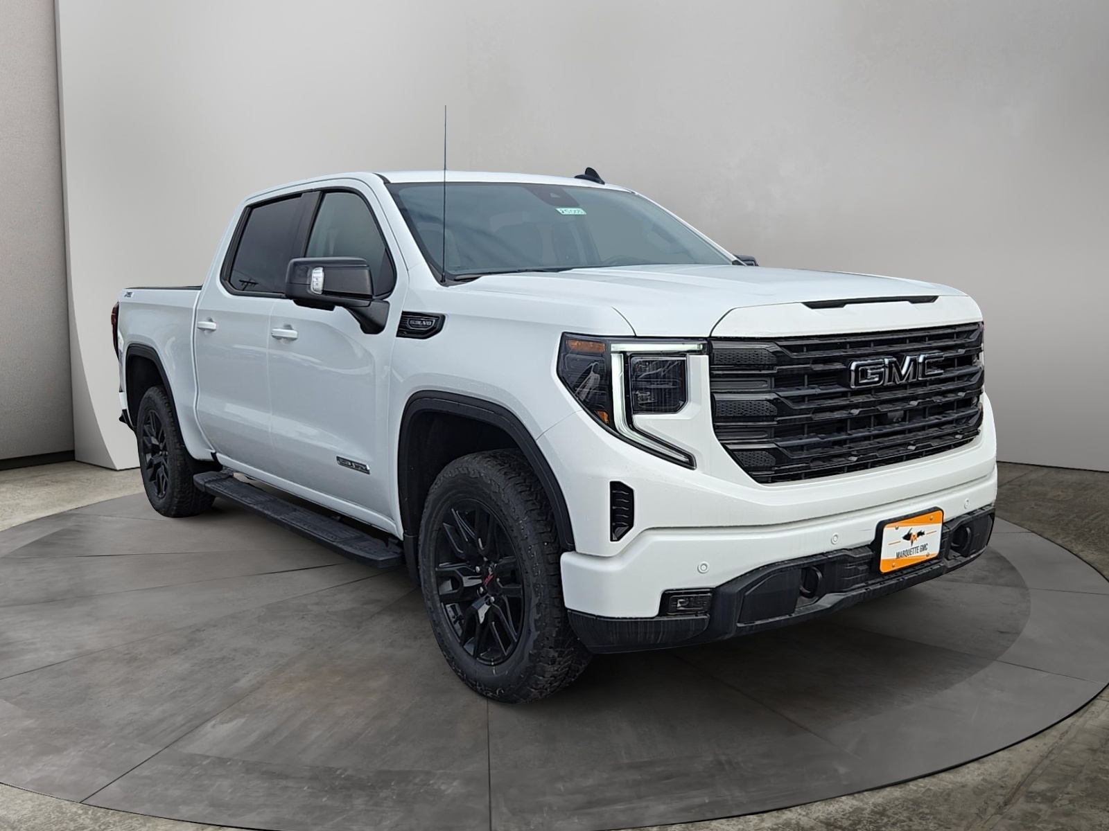 2025 GMC Sierra 1500 Elevation 1