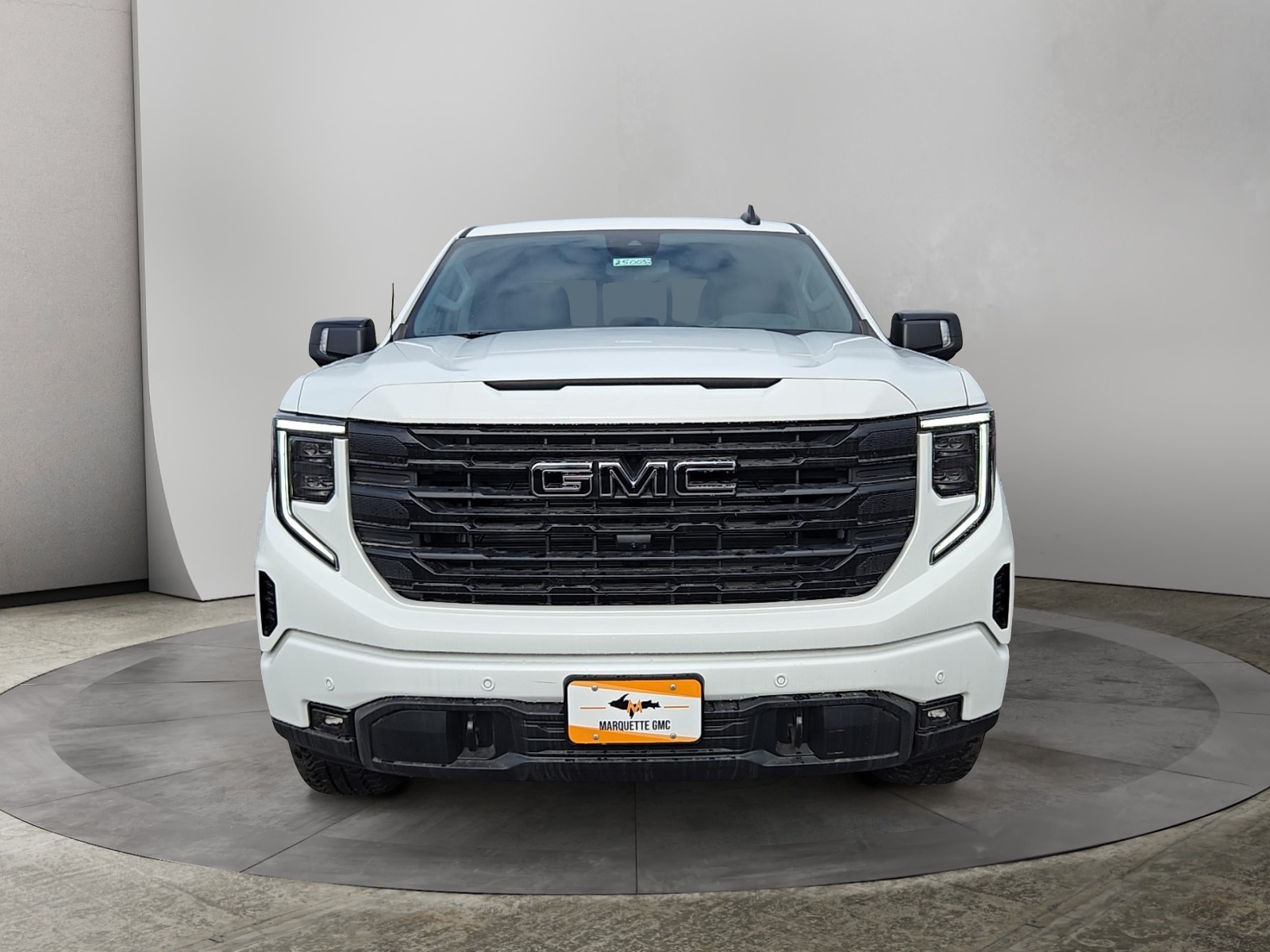 2025 GMC Sierra 1500 Elevation 3