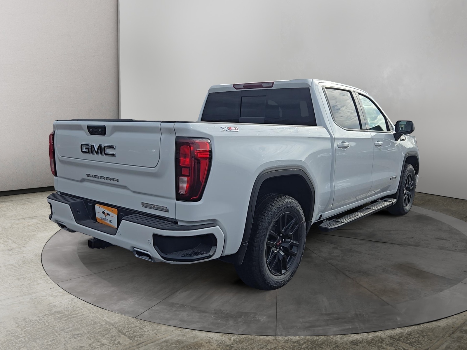 2025 GMC Sierra 1500 Elevation 8