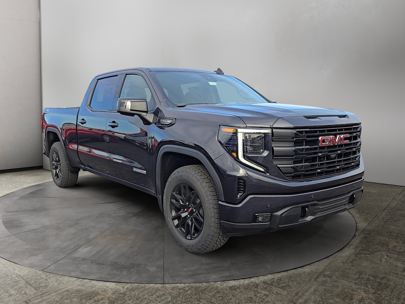 2025 GMC Sierra 1500 Elevation 1