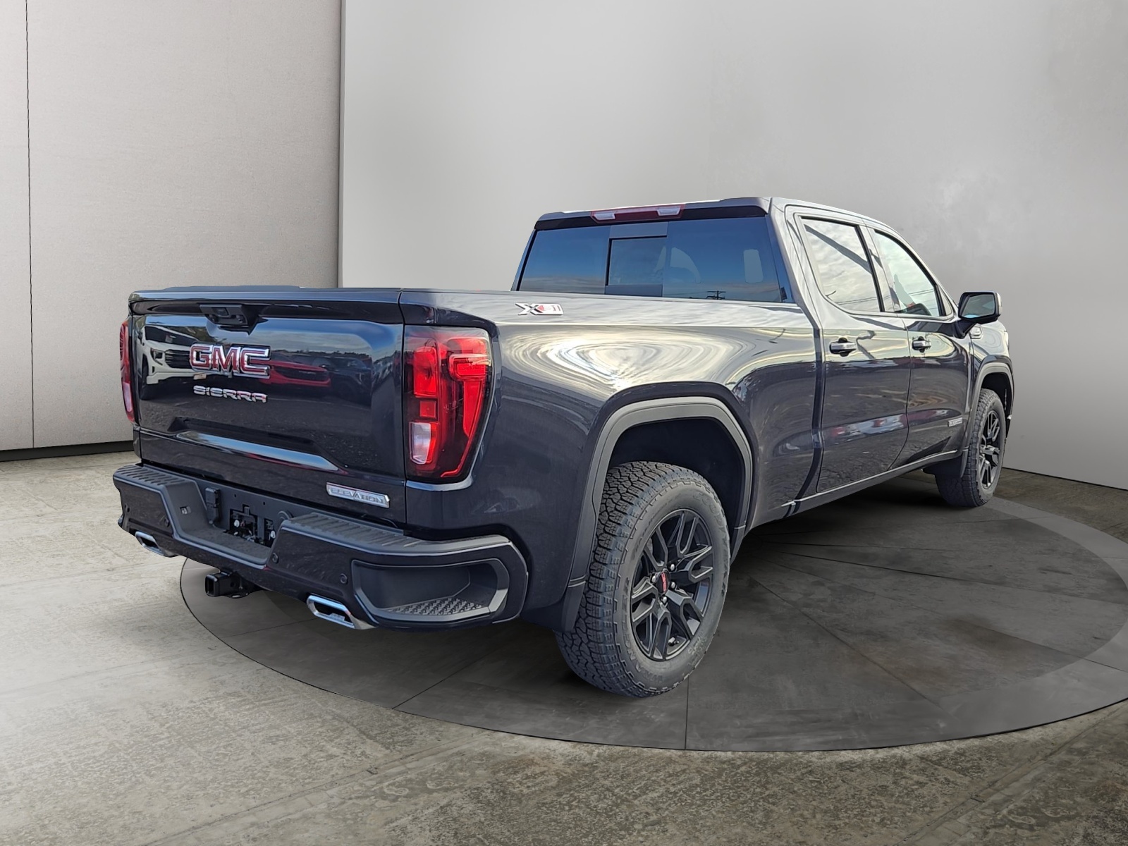 2025 GMC Sierra 1500 Elevation 7