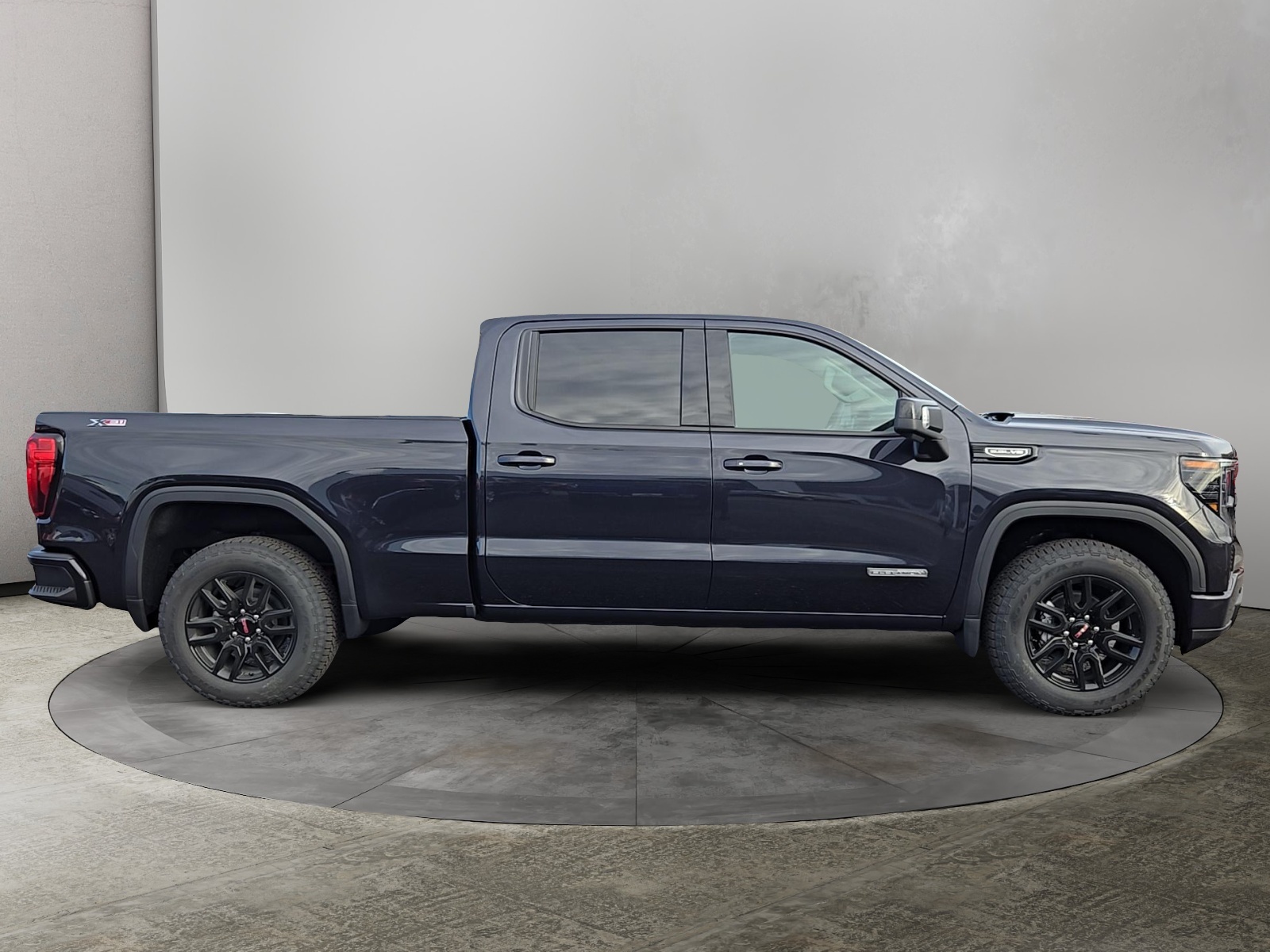 2025 GMC Sierra 1500 Elevation 8