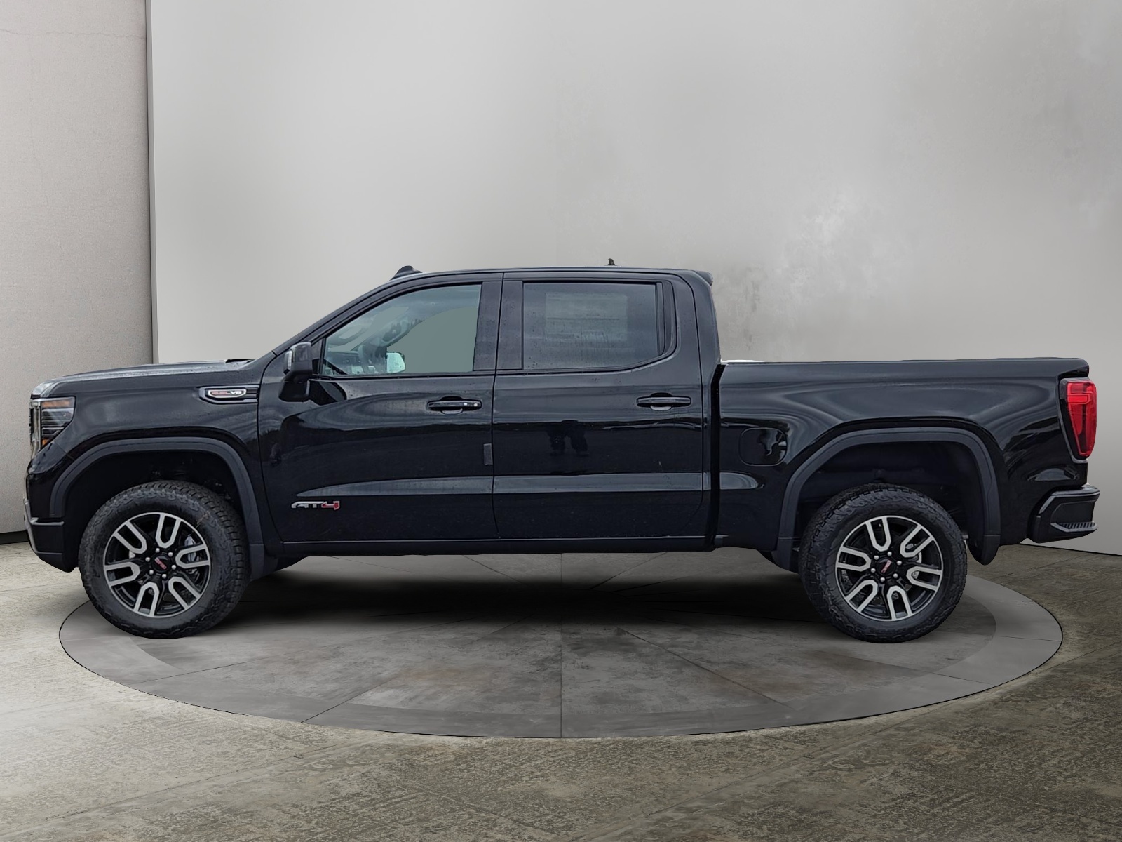 2025 GMC Sierra 1500 AT4 5