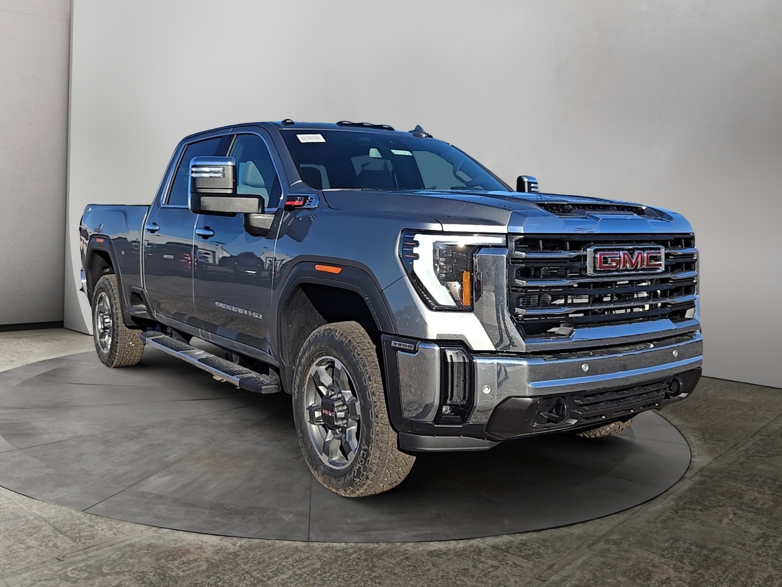 2025 GMC Sierra 3500HD SLT 2