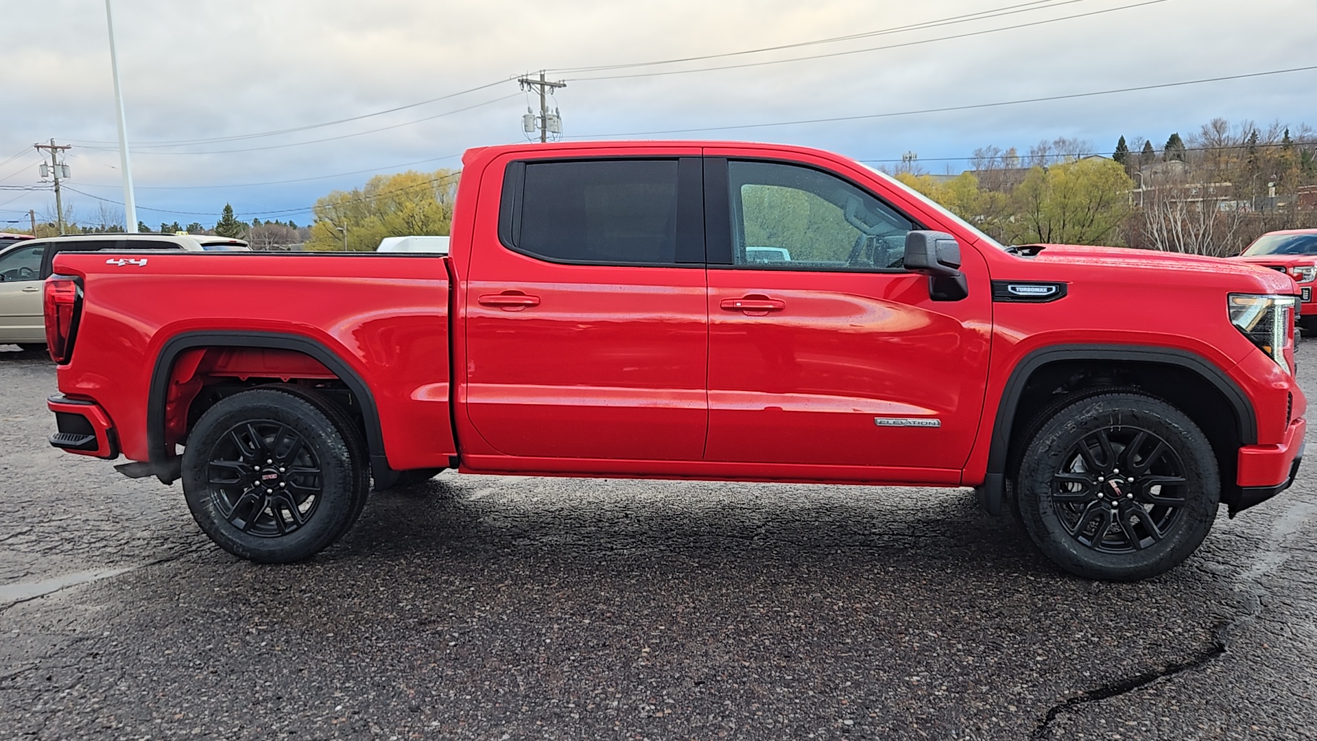 2025 GMC Sierra 1500 Elevation 9