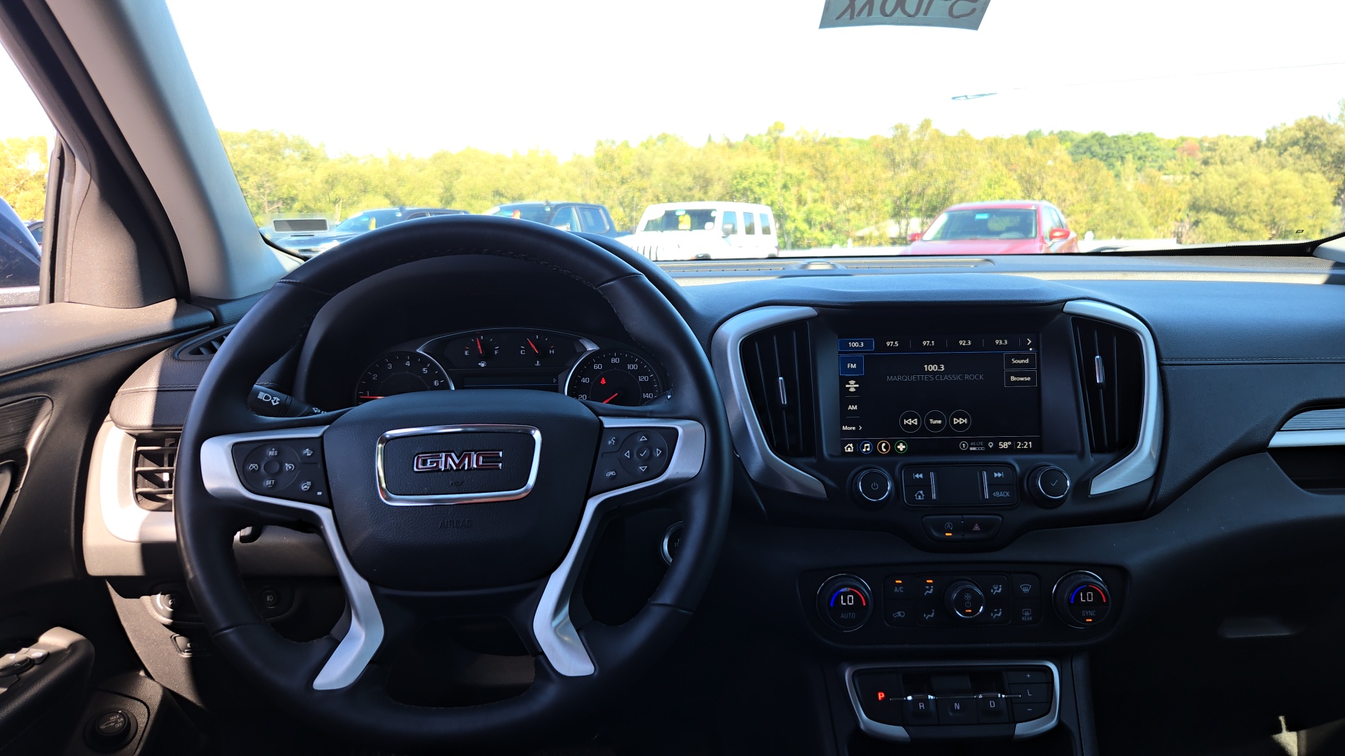 2024 GMC Terrain SLT 10