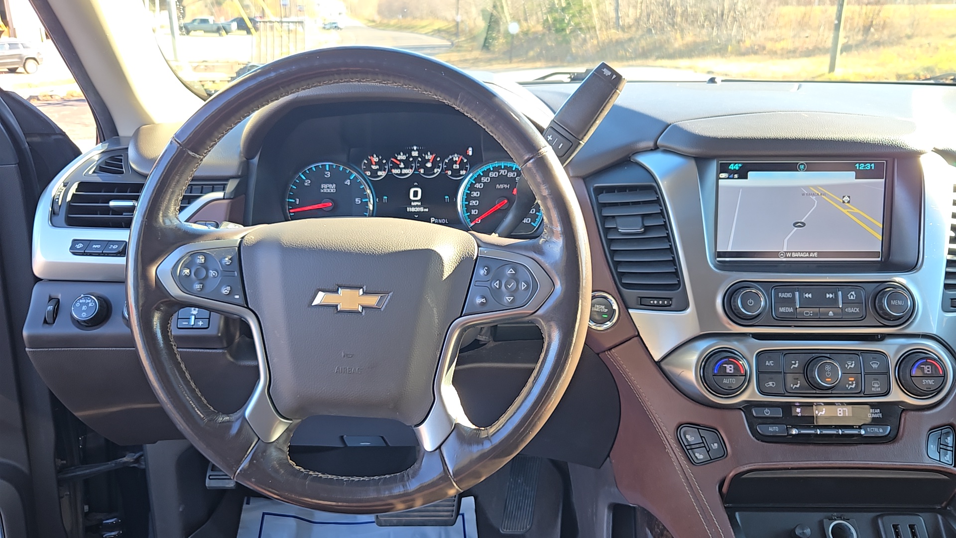 2018 Chevrolet Suburban Premier 12