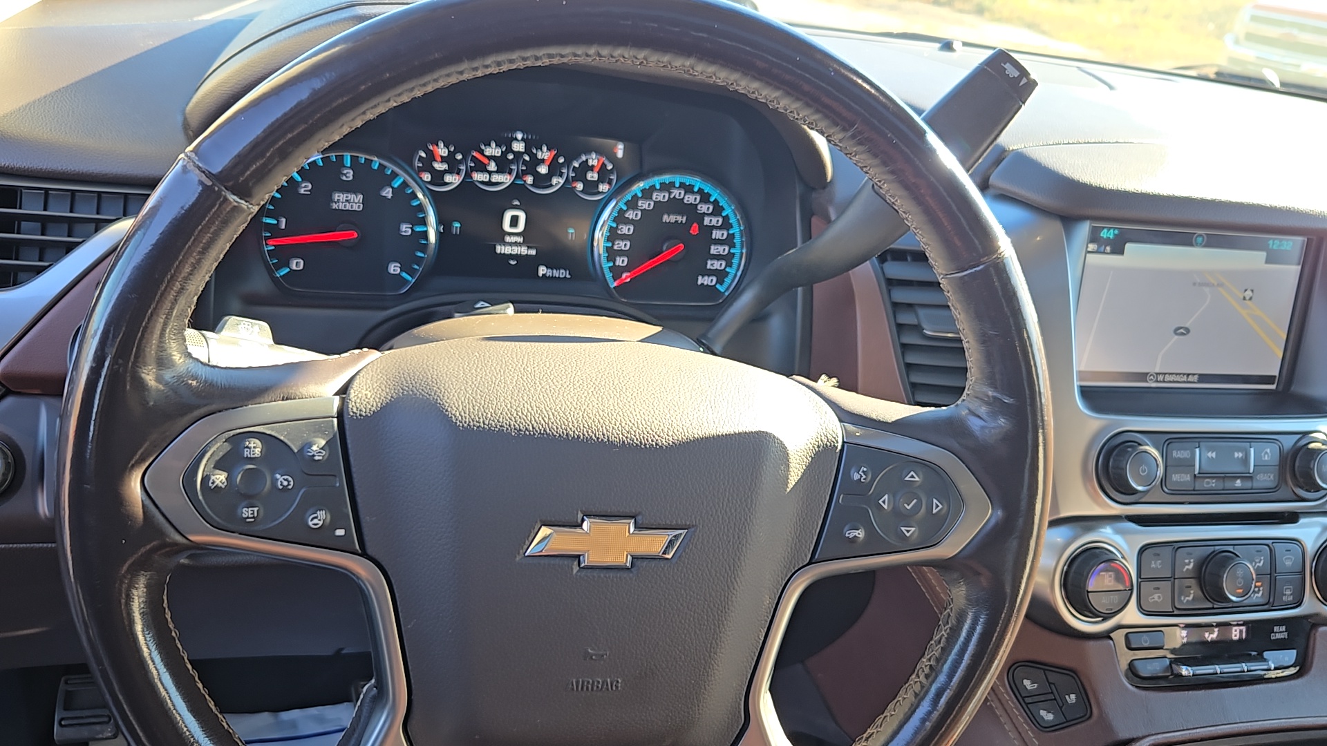 2018 Chevrolet Suburban Premier 14