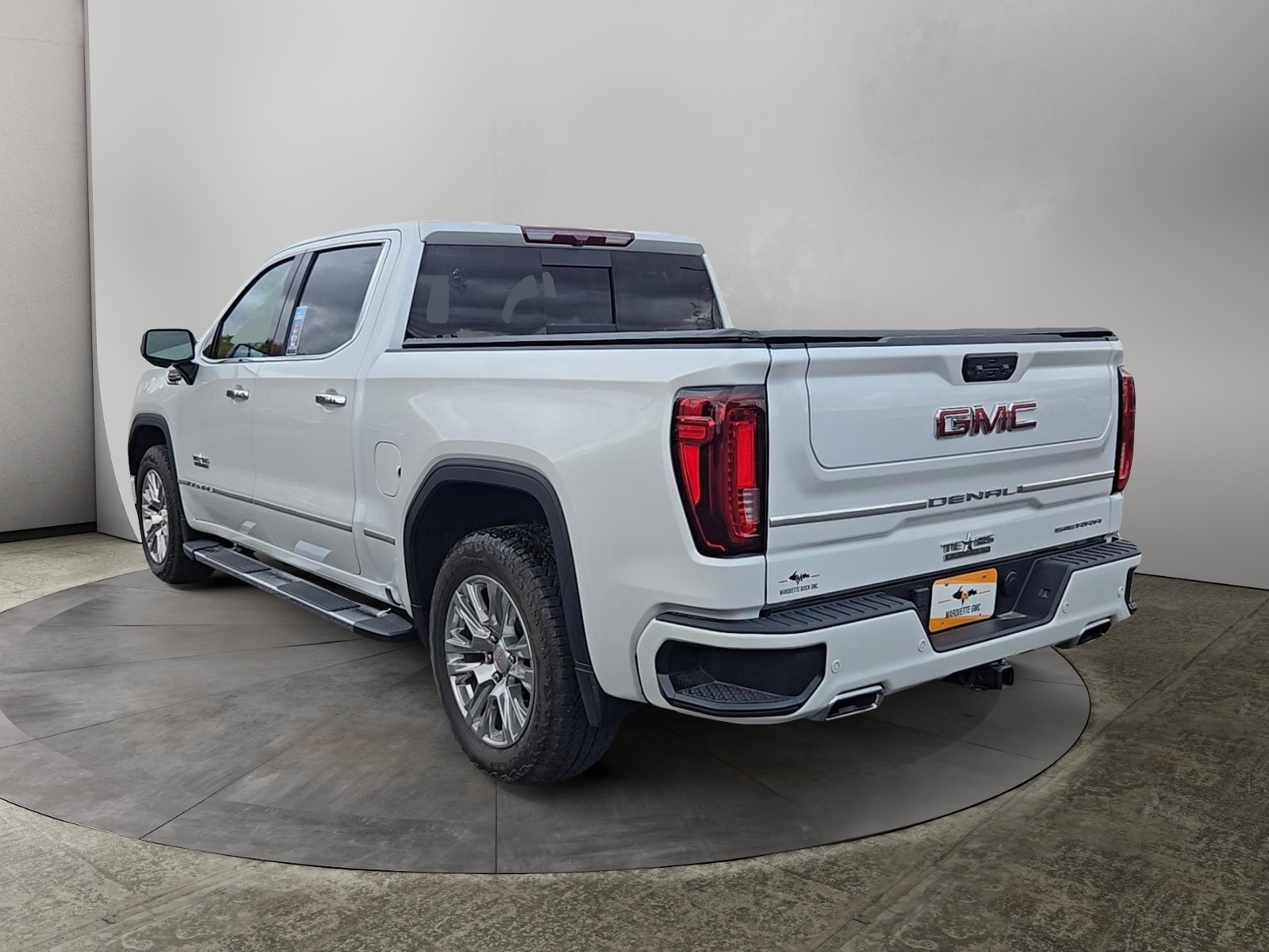 2022 GMC Sierra 1500 Denali 5