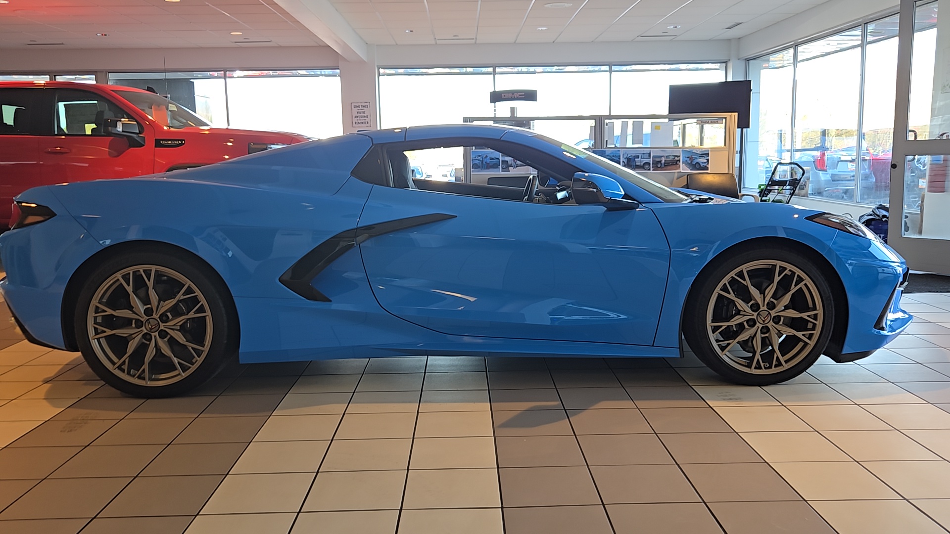 2023 Chevrolet Corvette Stingray 9