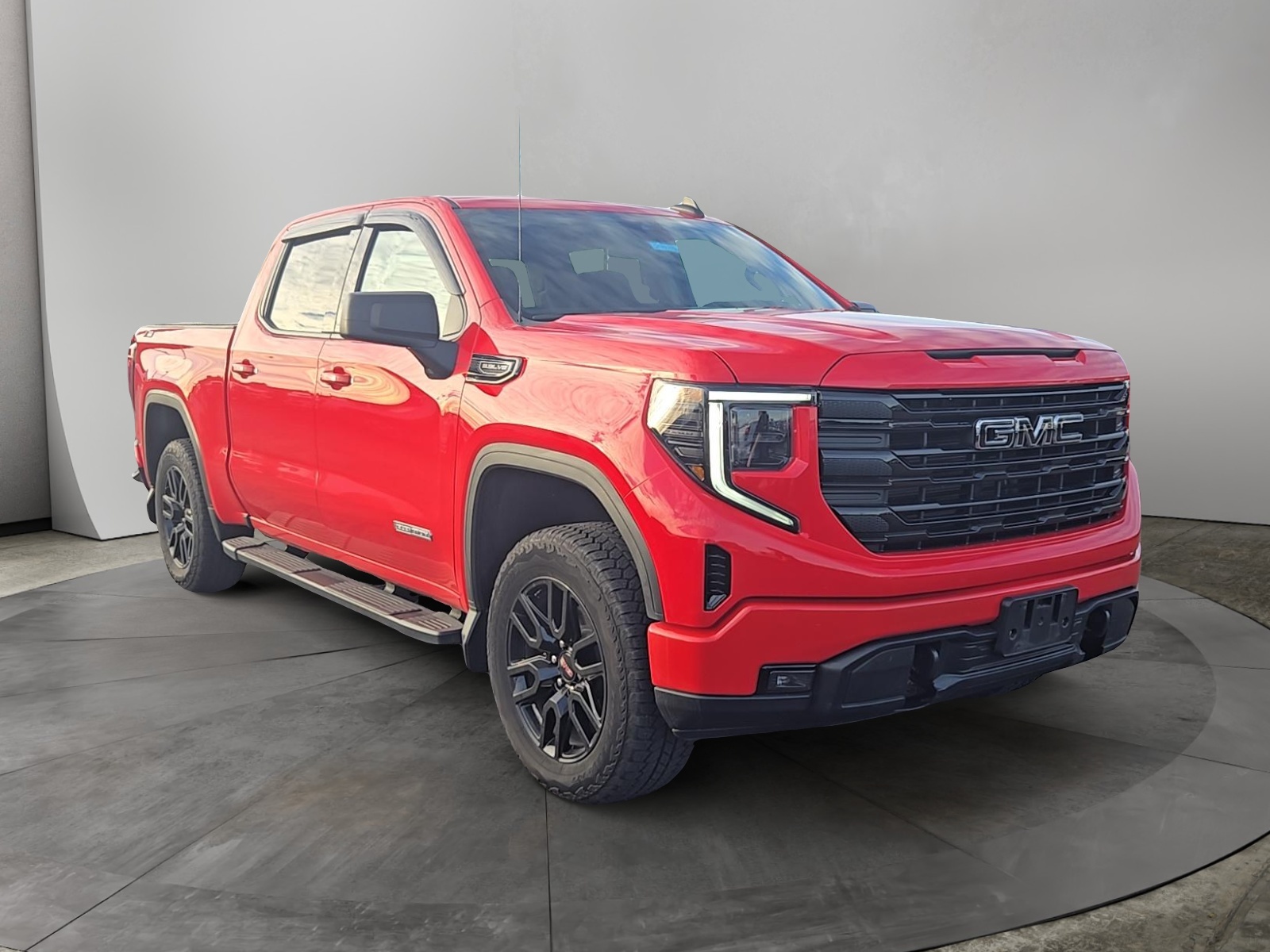 2023 GMC Sierra 1500 Elevation 1