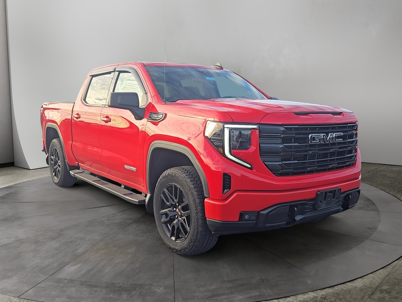 2023 GMC Sierra 1500 Elevation 2