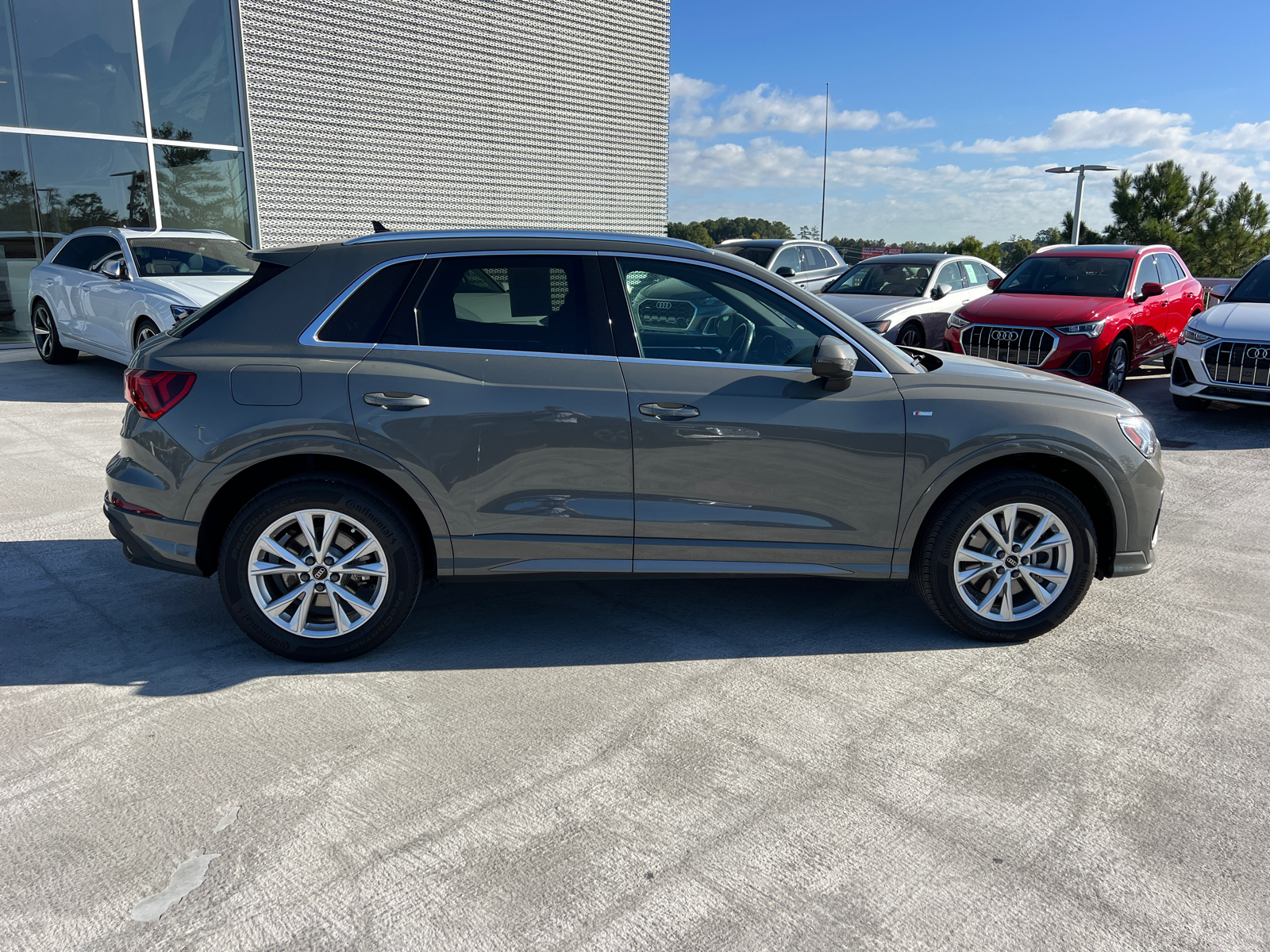 2024 Audi Q3 S line Premium 4