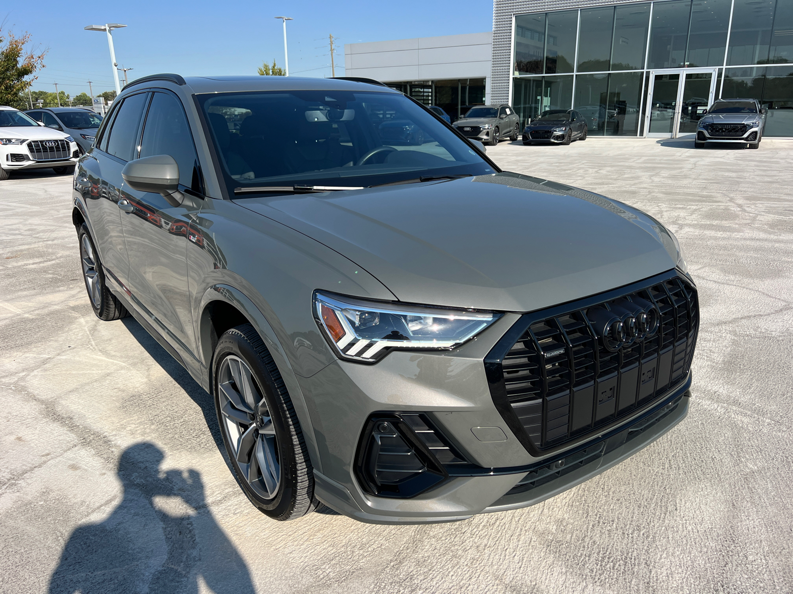 2024 Audi Q3 S line Premium 3