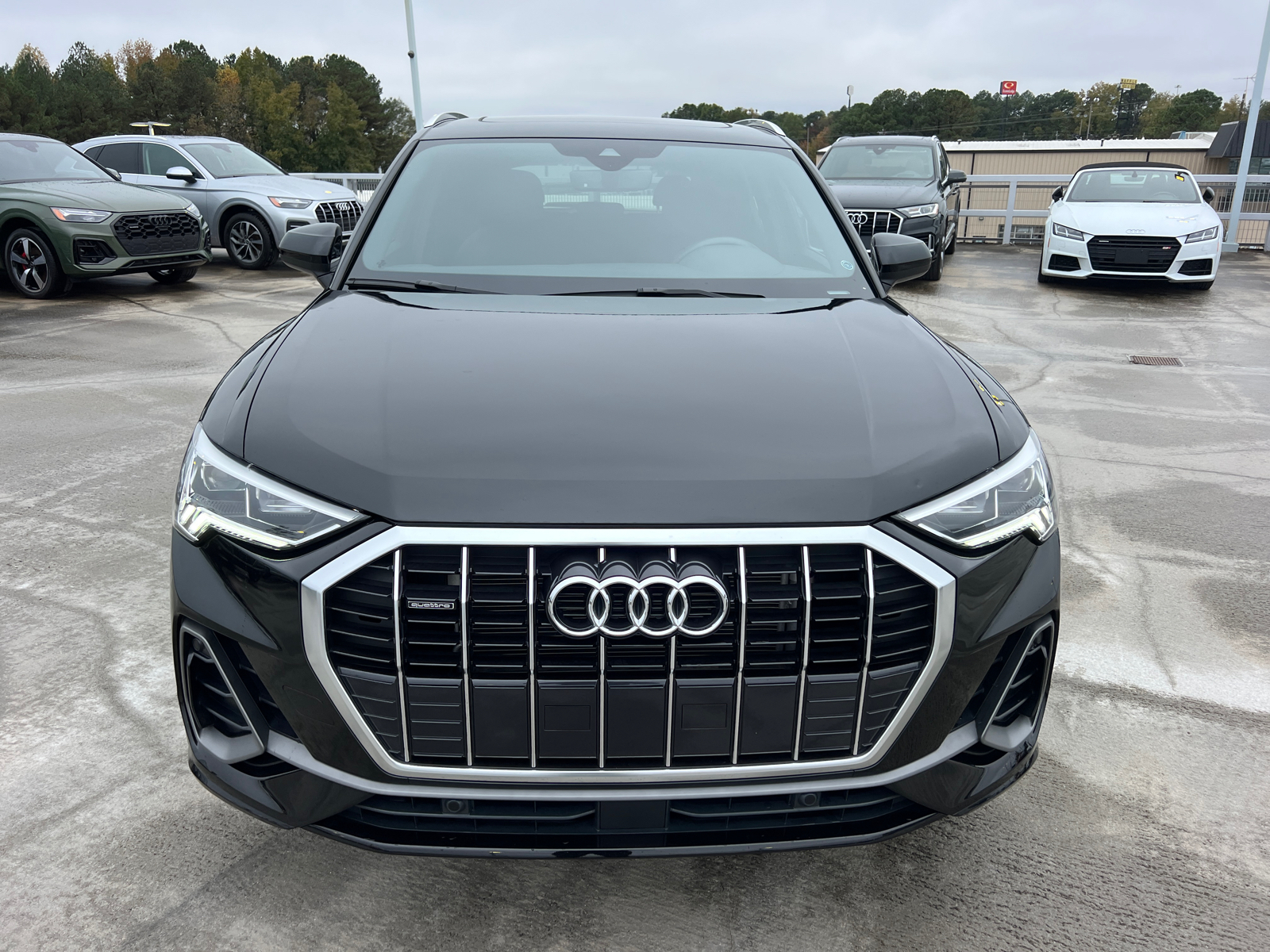 2024 Audi Q3 S line Premium 2