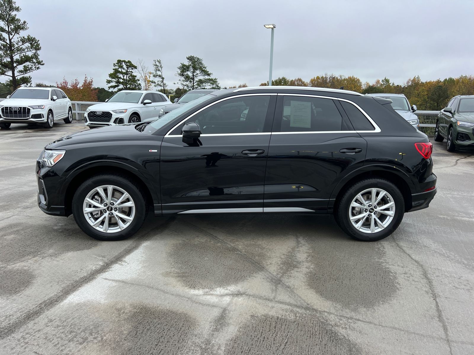 2024 Audi Q3 S line Premium 8