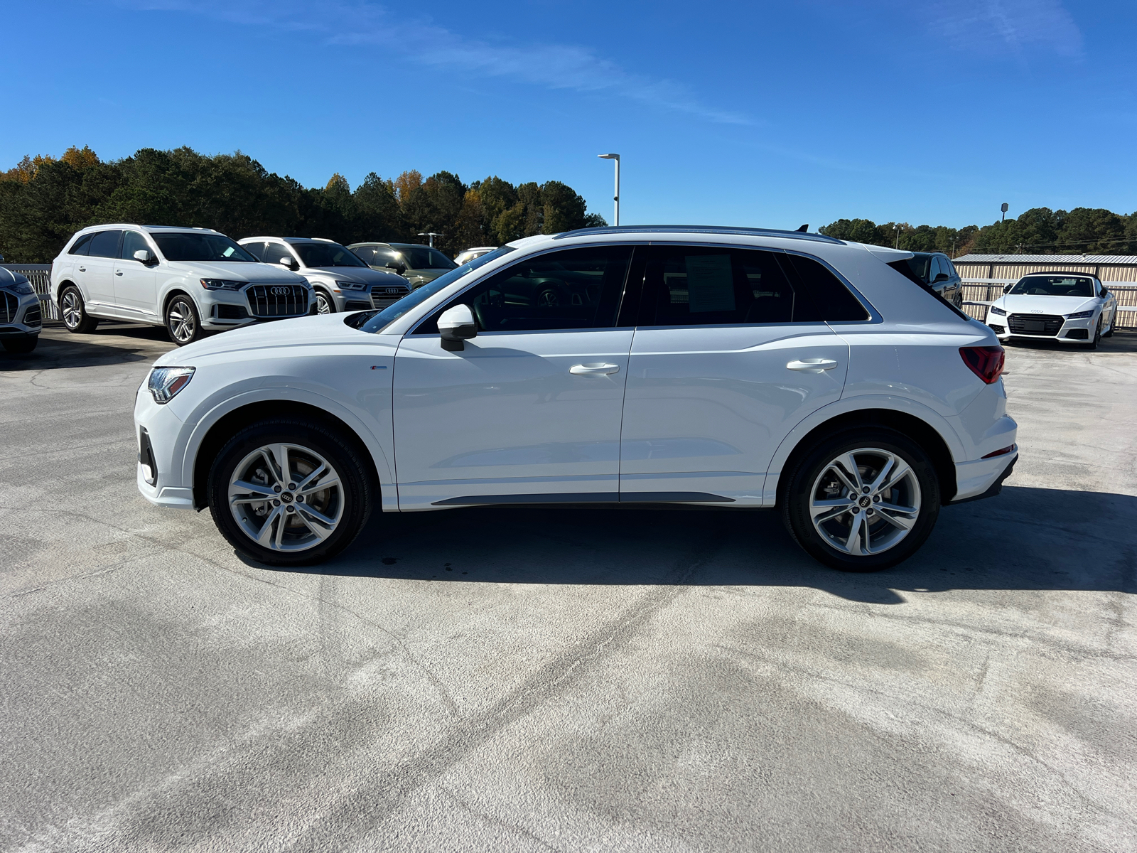 2024 Audi Q3 S line Premium Plus 8