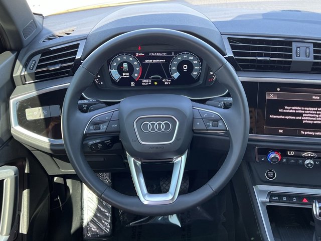 2024 Audi Q3 S line Premium 24