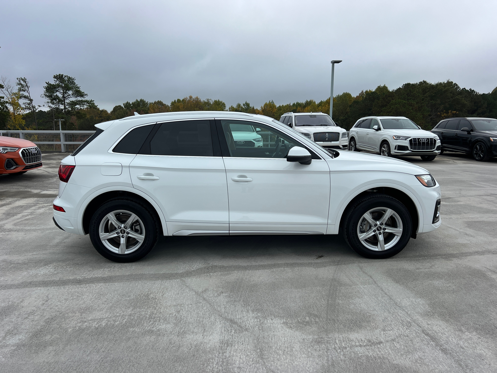 2024 AUDI Q5 2.0T QUATTRO  4